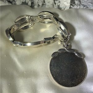 VINTAGE SILVER TONE UNIQUE WIDE PANEL CHARM BRACELET